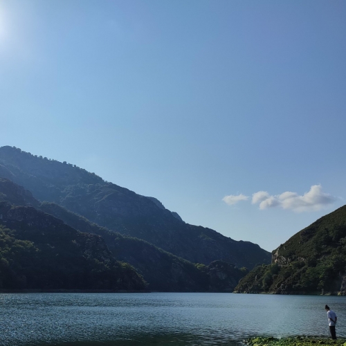 Ultravioleta - Habitación (2021)