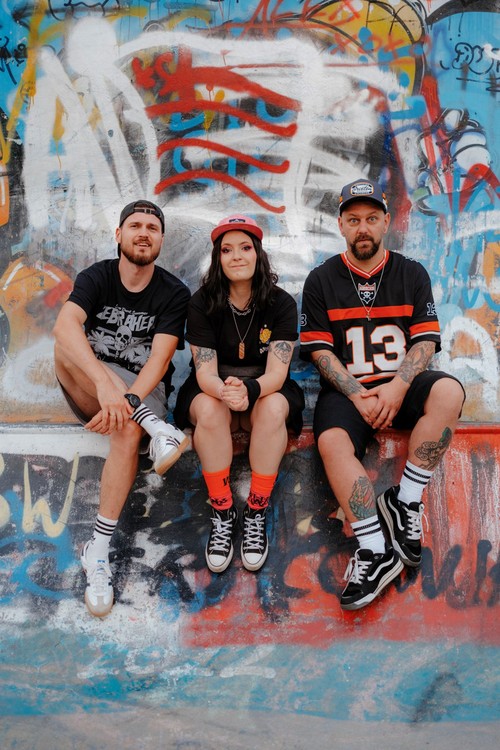 CF98 - STUPID PUNK (2025)